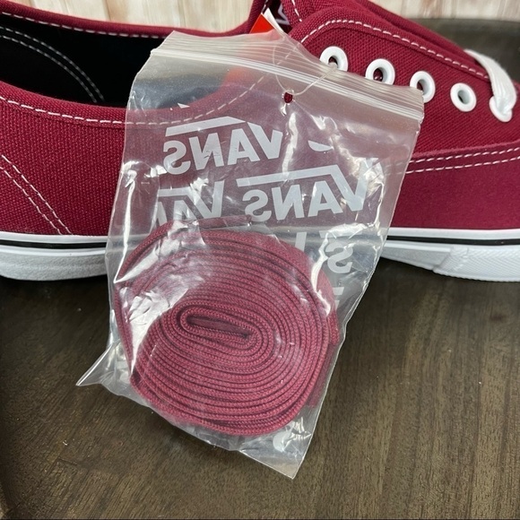 Vans Authentic Pro Low Top Sneaker Rumba Red Port Royale Size 8 Women - Picture 10 of 11